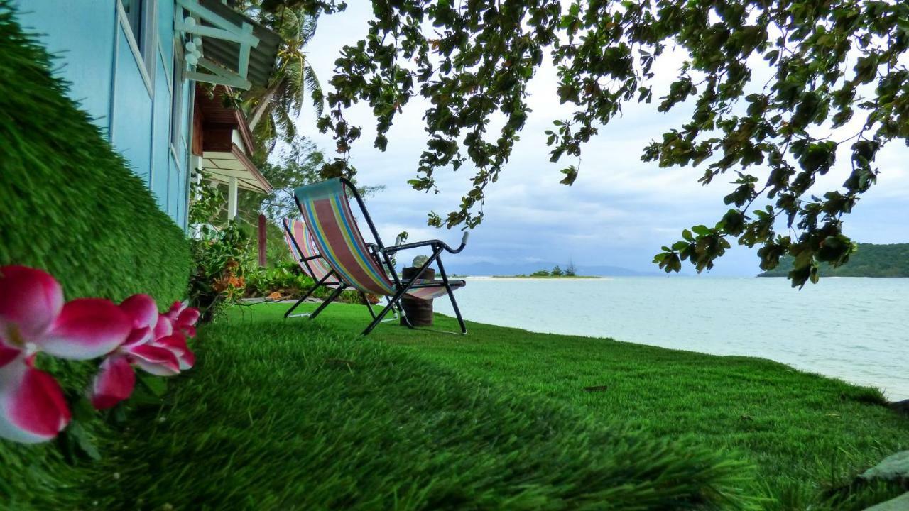 Colorful Hut Hotel Ko Pha Ngan Exterior photo