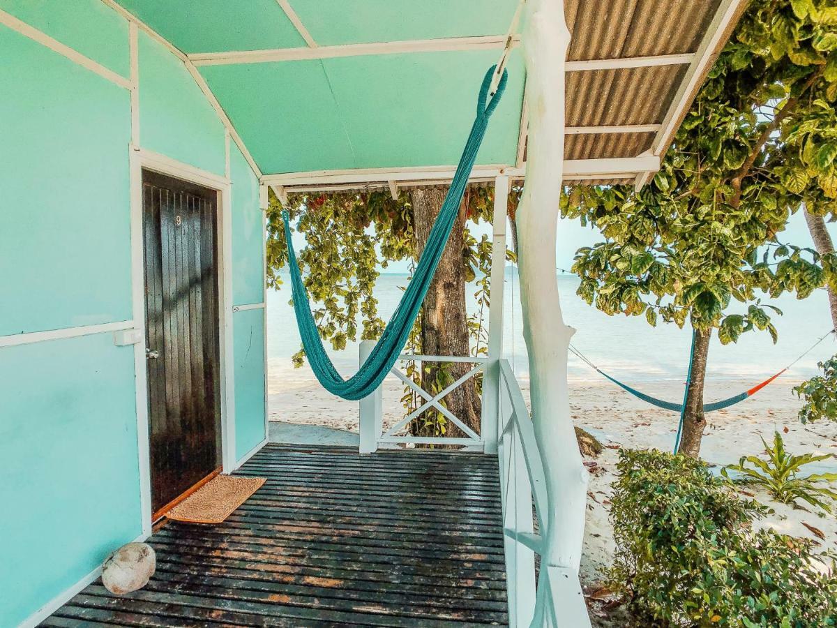 Colorful Hut Hotel Ko Pha Ngan Exterior photo