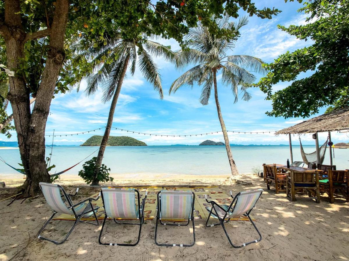 Colorful Hut Hotel Ko Pha Ngan Exterior photo